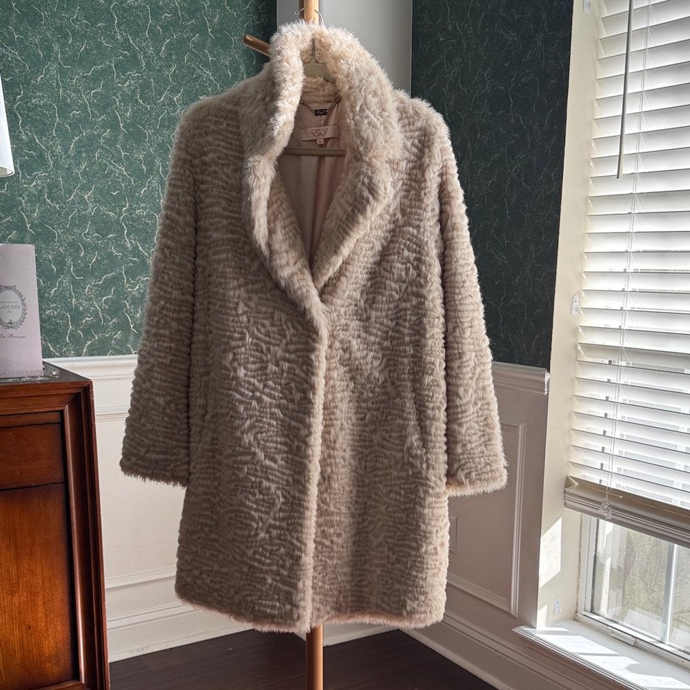 Eliza J Nordstrom Soft Beige Teddy Jacket